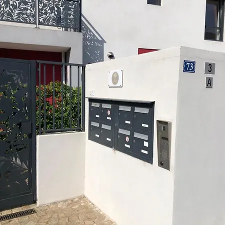 Le Verger Des Naiades Le Lavandou Exterior photo