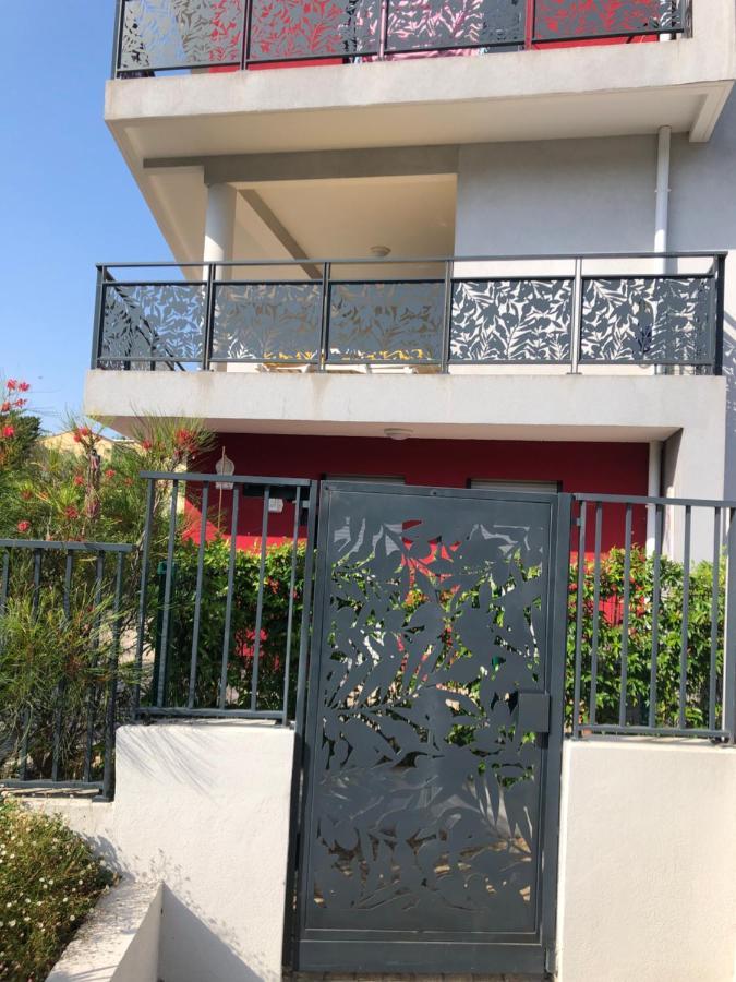 Le Verger Des Naiades Apartment *